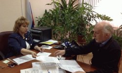 Как подать коллективную жалобу на директора школы от учителей? Порядок составления и образец заявления