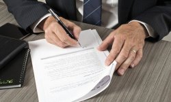 Сколько стоит оформить договор дарения у нотариуса в 2021 году