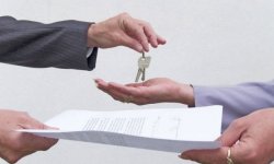 Стоит ли продавать квартиру в кризис: мнение экспертов